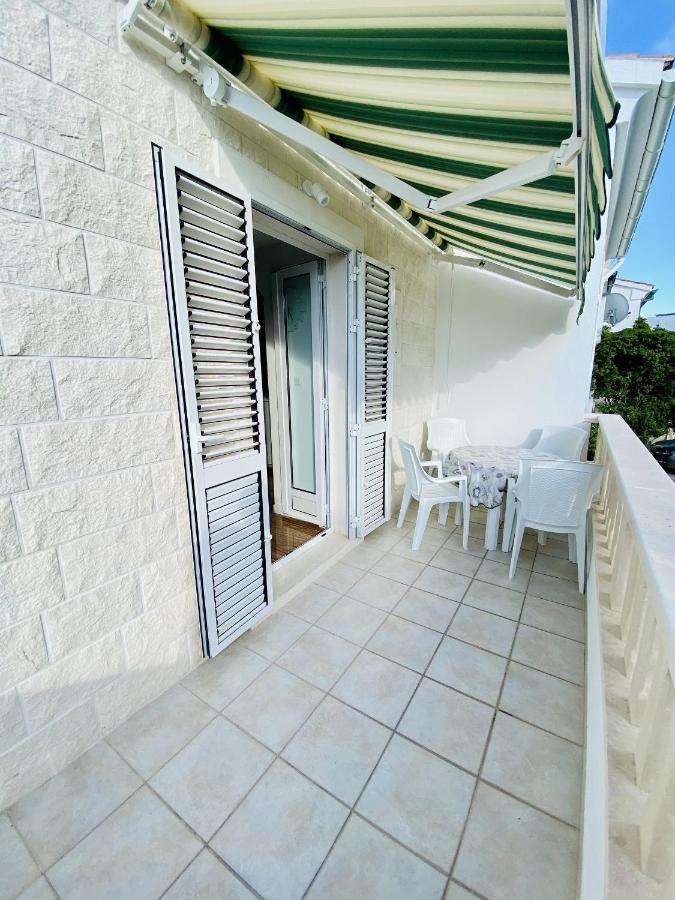 Apartments By The Sea Postira, Brac - 2928 Εξωτερικό φωτογραφία